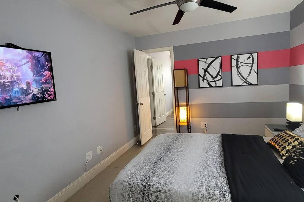 לאס וגאס K - Fully Remodeled And Professionally Decorated מראה חיצוני תמונה